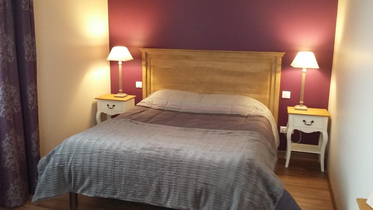 Illiers-Combray Hotel Les Aubepines מראה חיצוני תמונה
