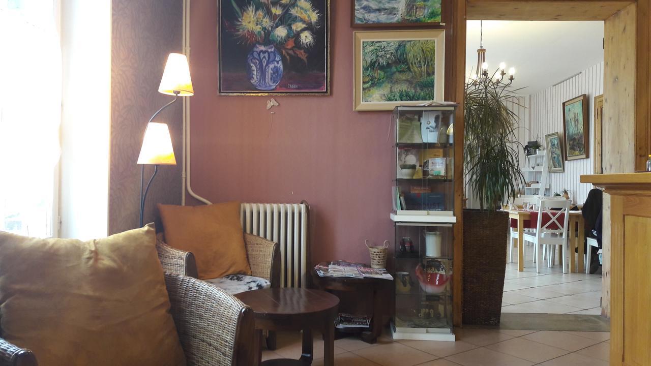 Illiers-Combray Hotel Les Aubepines מראה חיצוני תמונה