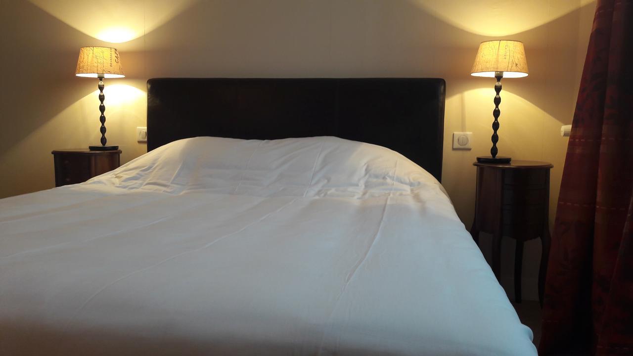 Illiers-Combray Hotel Les Aubepines מראה חיצוני תמונה