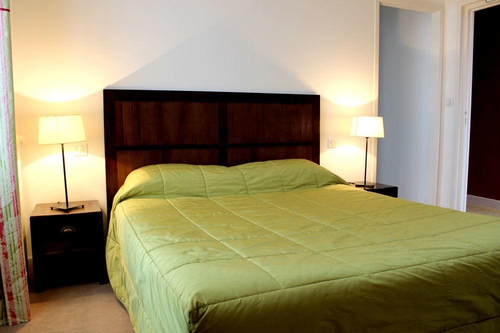 Illiers-Combray Hotel Les Aubepines מראה חיצוני תמונה